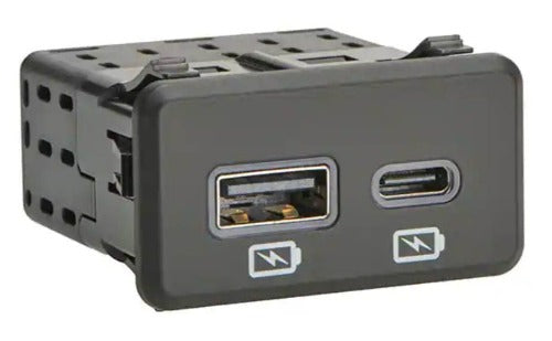 USB-C/A Dual USB Charge Port - Pacific Coast Avionics